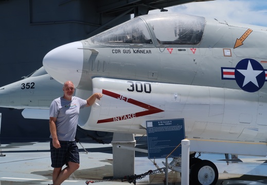 Flugzeugträger USS Yorktown in Charleston (SC) - display this album Flugzeugträger USS Yorktown in Charleston (SC)