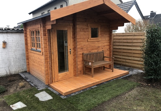 Wir bauen eine Saunahütte 